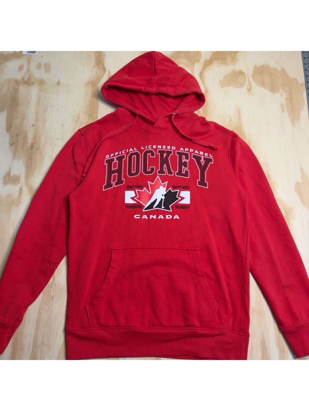 Team Canada Hockey Sogo Soft Red Hoodie Sweater Size S